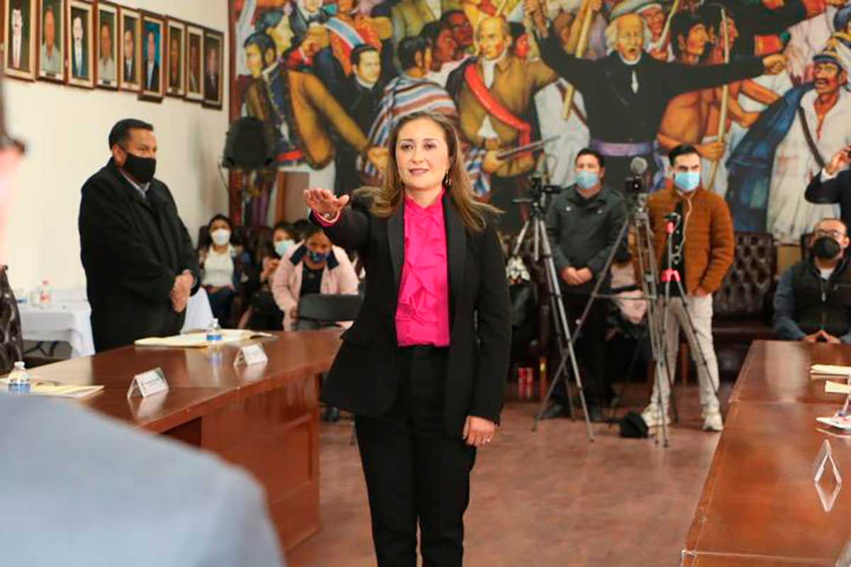Jessica Ríos Lara rindió protesta como presidenta Honorífica del Sistema Municipal del Desarrollo Integral de la Familia (DIF