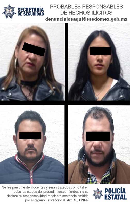 Cuatro personas fueron detenidas por policías estatales al ser descubiertas colocando una trampa de billetes en un cajero automático de Toluca