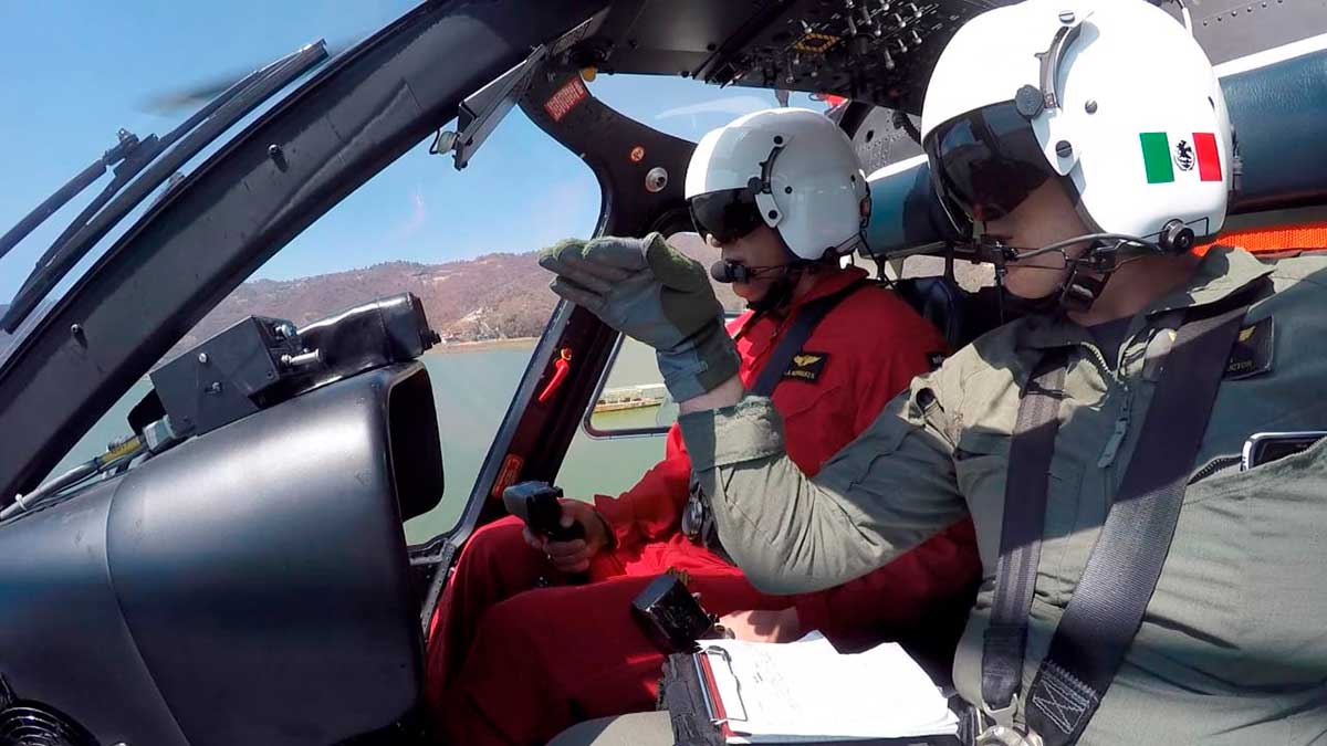 Grupo Relámpagos recibe capacitación