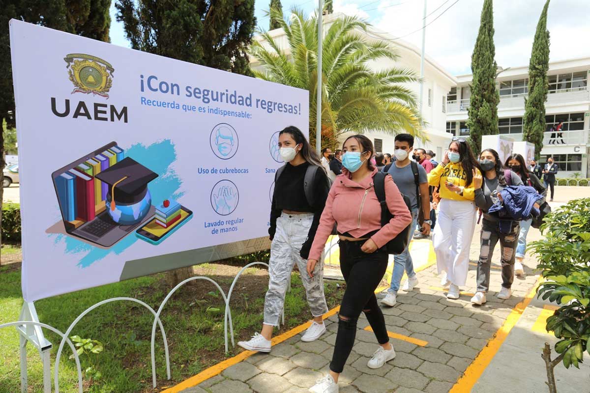 UAEMéx proporciona sistema de publicaciones digitales para estudiantes