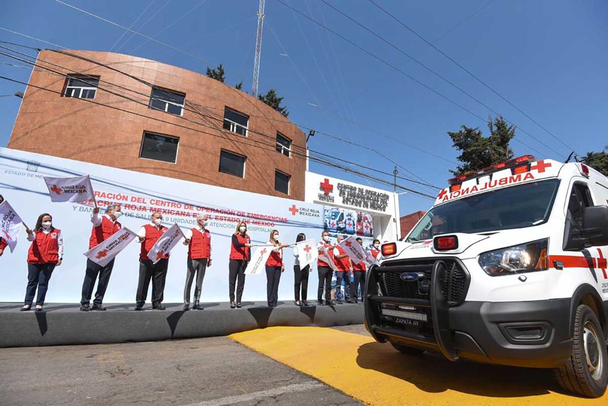 Banderazo de salida de ambulacias del Centro de Operaciones de Emergencias del Estado de México de la Cruz Roja Mexicana
