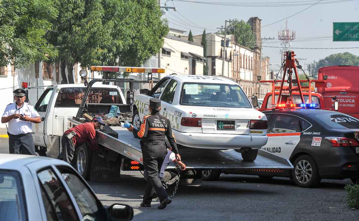 Infracciones por las que pueden llevar tu auto al corralón en Edomex