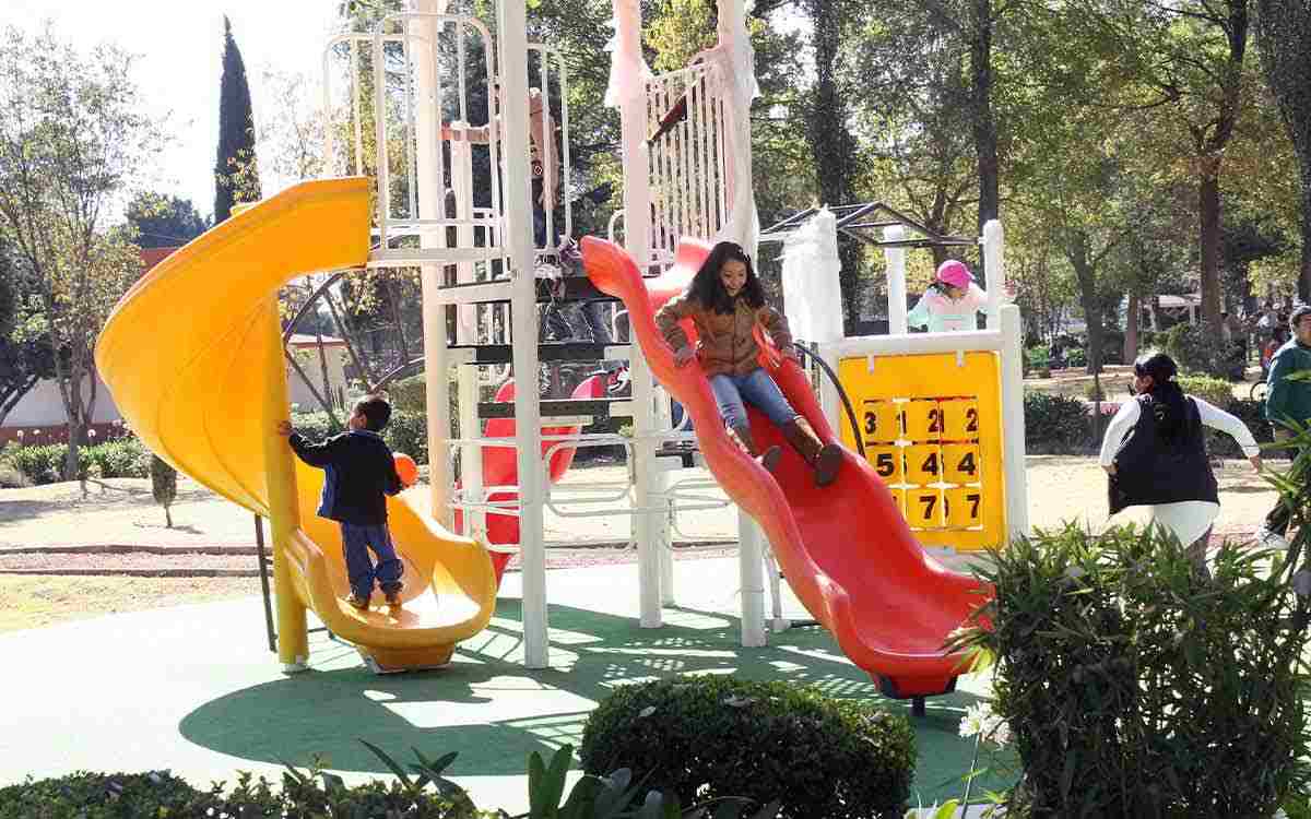 ¿Cuándo son los puentes escolares de abril y mayo de la SEP?