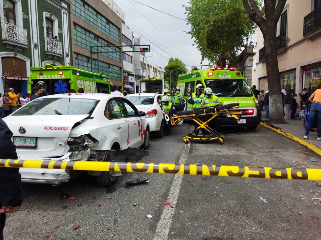 Choque múltiple en Centro de Toluca deja al menos 3 lesionados Lado.mx