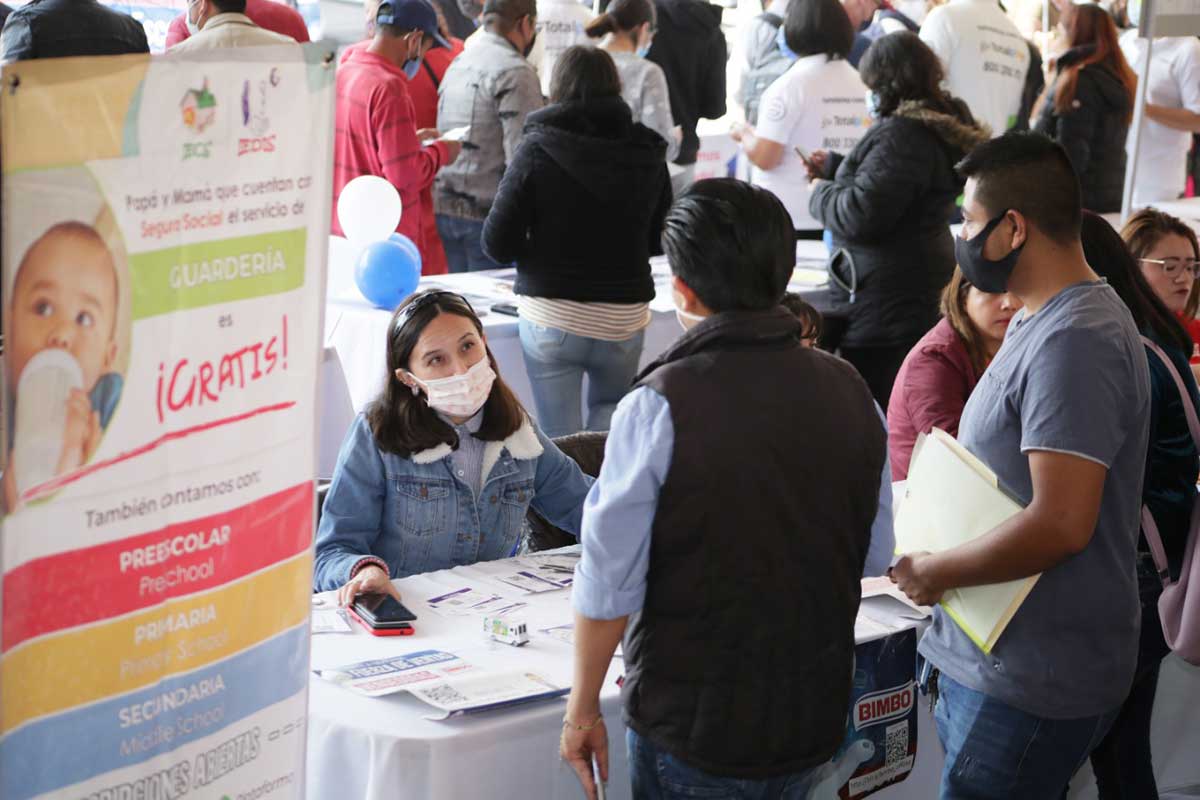 Lograron una oportunidad de empleo mil 178 personas en Metepec
