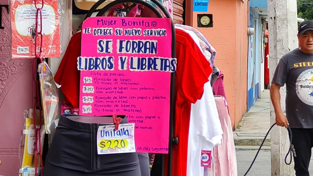 Bajo presión los padres de familia por compra de útiles escolares