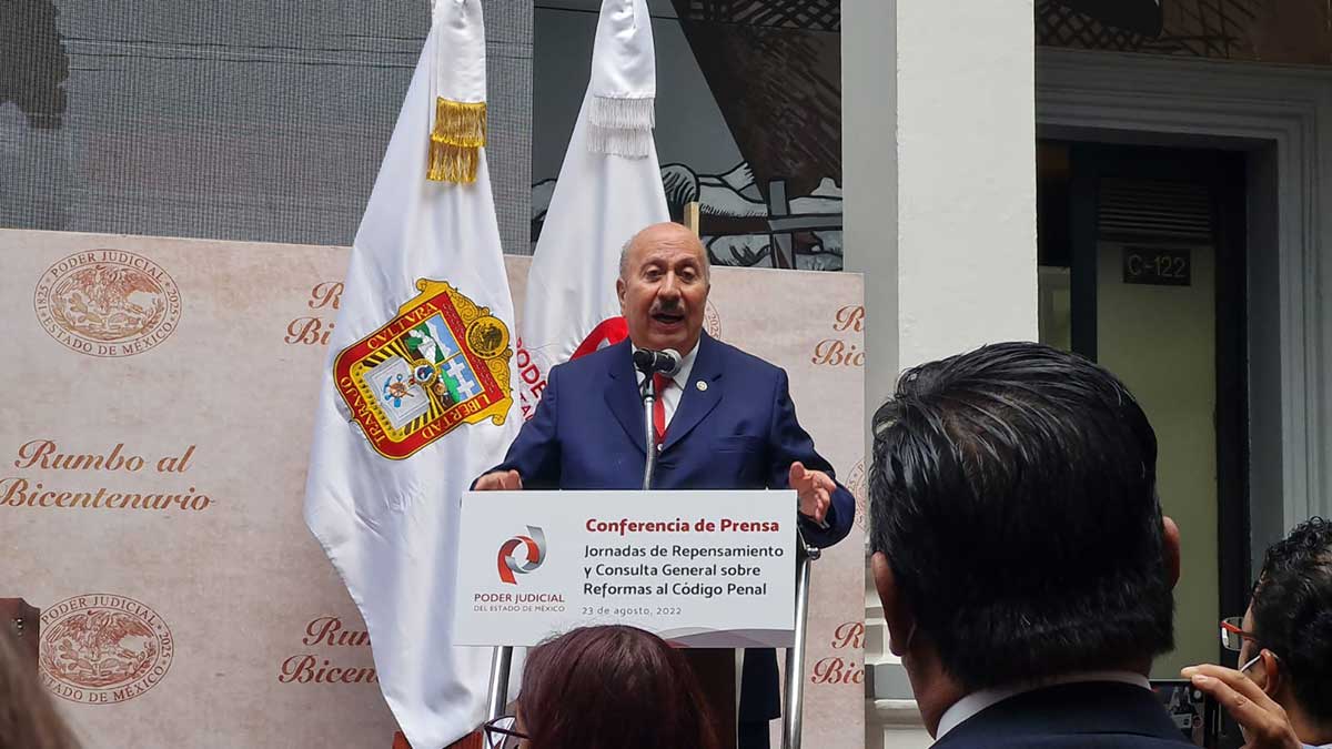 Conferencia de prensa en el Poder Judicial del Estado de México