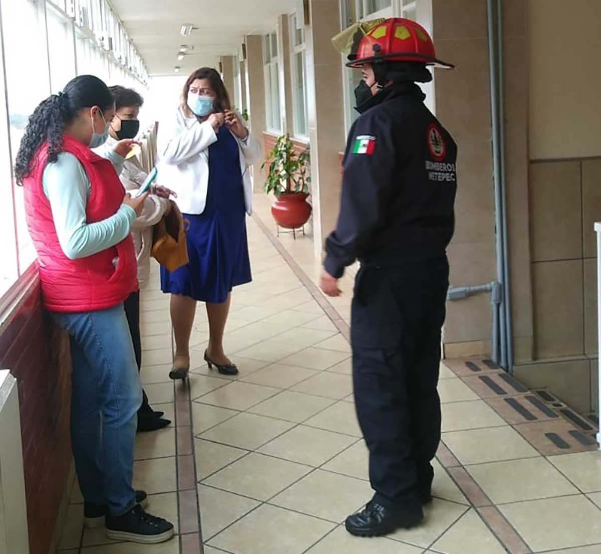 Revisan escuelas de Metepec después del sismo 