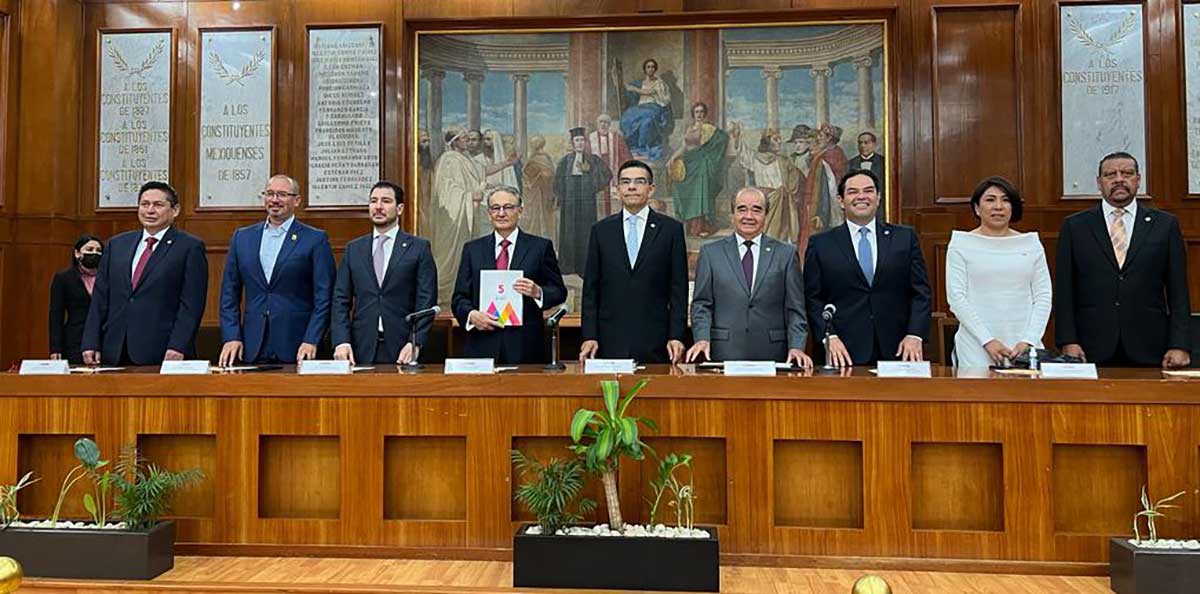 Envía Del Mazo a la Legislatura, por escrito, su Quinto Informe de Resultados