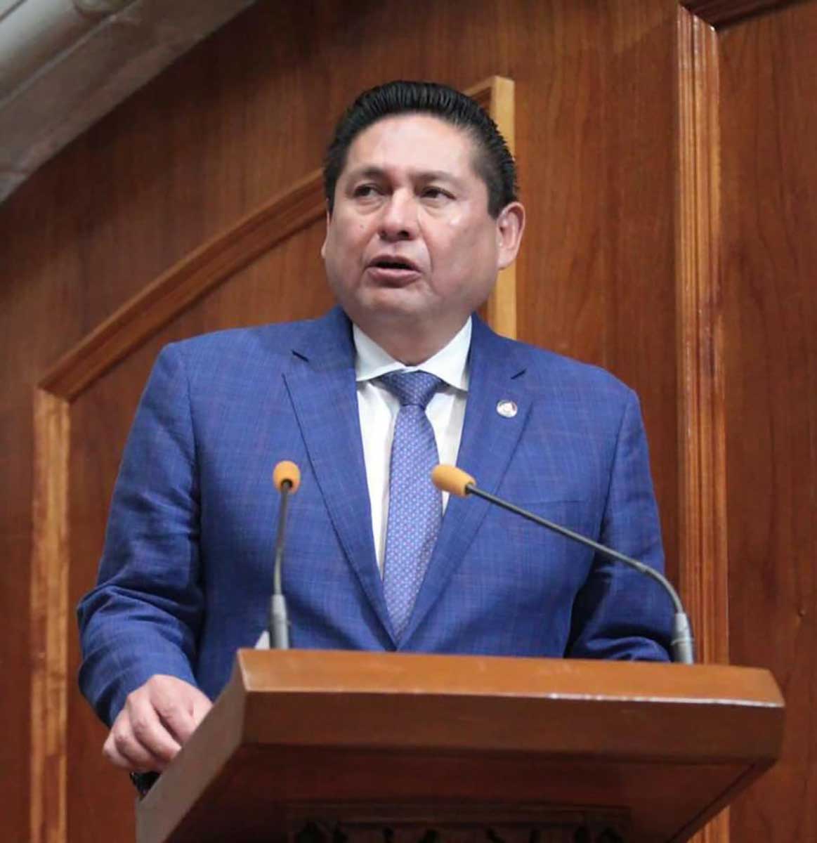 Diputado Sergio García Sosa del Partido del Trabajo