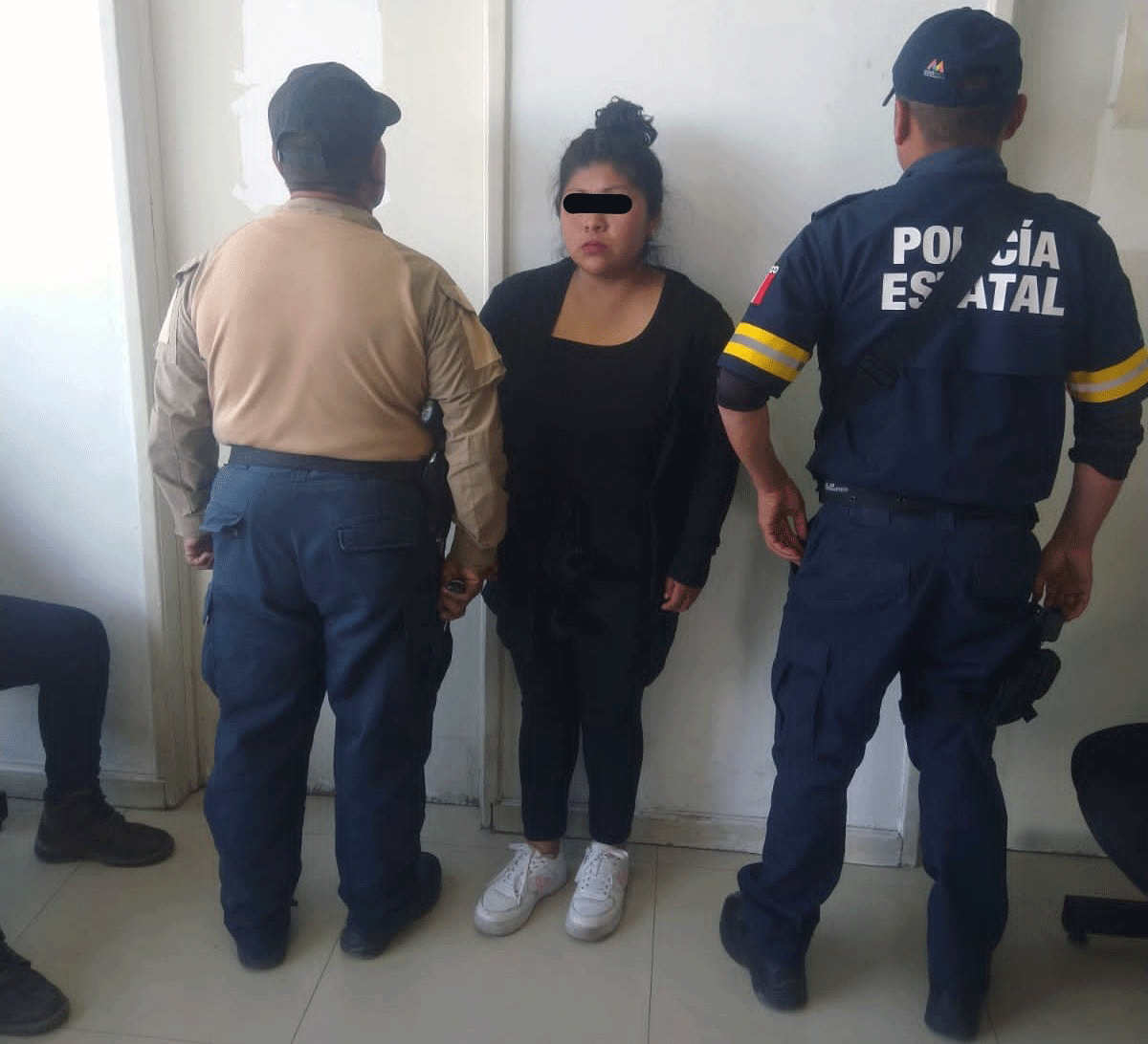 Capturan a tres presuntos ladrones de autos en Toluca