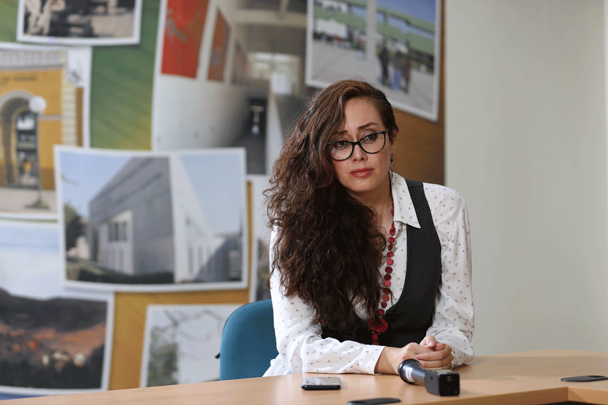 Comparte investigadora universitaria la pasión por investigar y compartir la ciencia