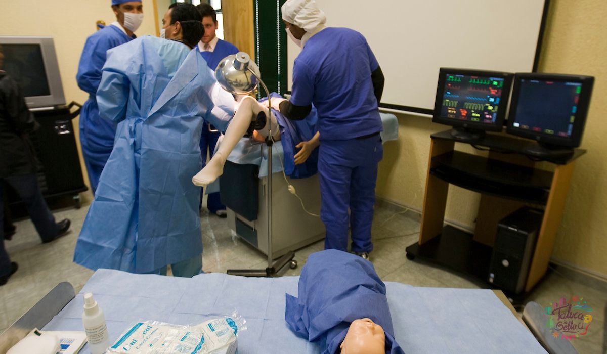 Prácticas en las Universidades de medicina en Toluca