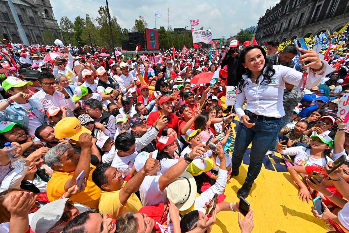 Alejandra del Moral cierra campaña en Toluca
