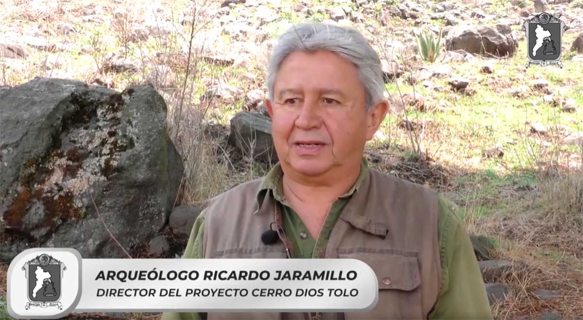 Arqueólogos descubren rostros y vestigios prehispanicos en el Cerro del Dios Tolo en Toluca.