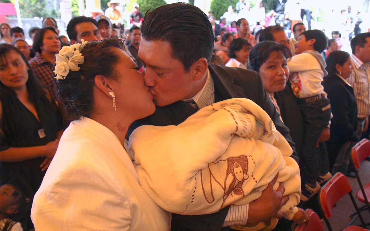 recien casados en boda gratis toluca 2023