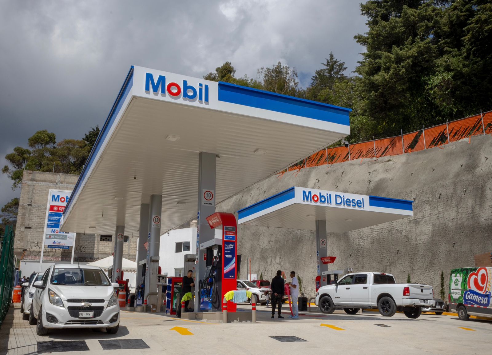 Conoce la nueva gasolinera de Huixquilucan, prometen precios competitivos y excelente servicio