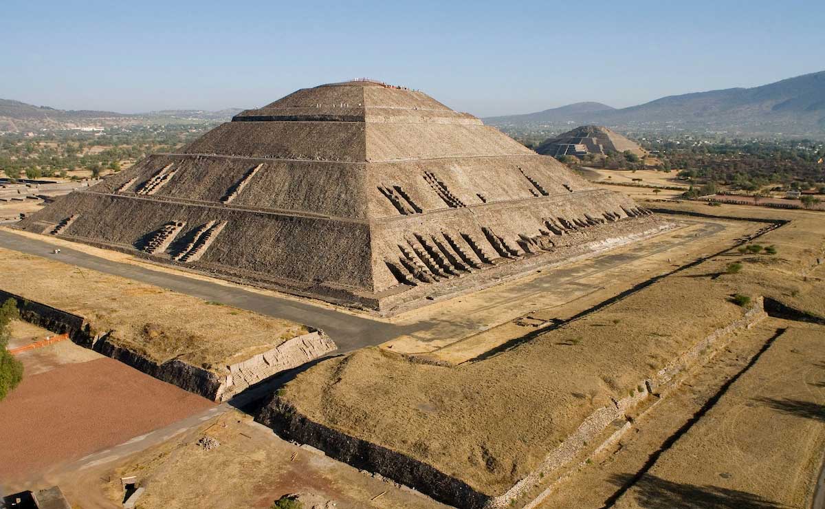 Pirámides de Teotihuacan evento de Día de Muertos