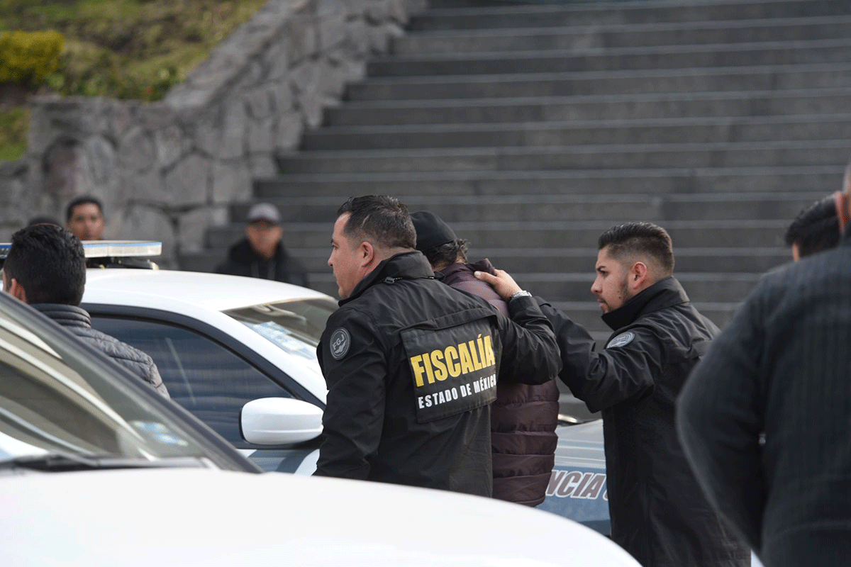 Llega a Toluca el exalcalde Raymundo “N”, atrapado en CDMX después de 50 días prófugo de la justicia