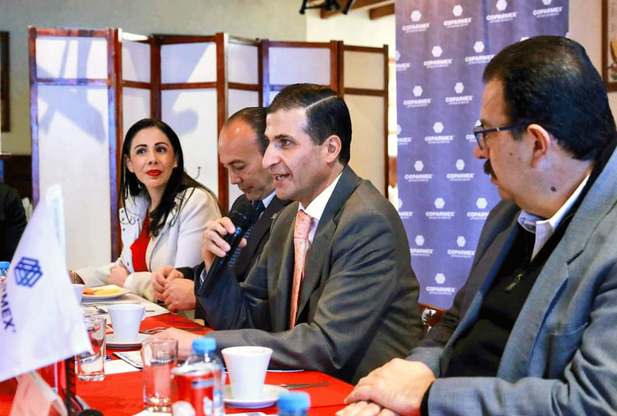 Refrendan alcalde y comerciantes de Toluca su alianza para el desarrollo del municipio