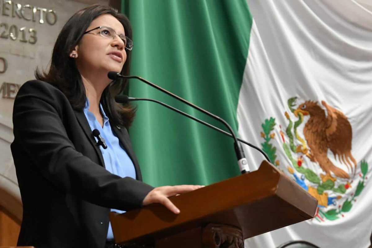 Impulsan diputados del PRI Ley del Primer Salario Profesional