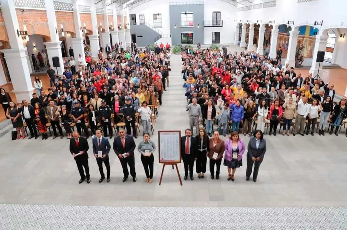 Cuautitlán Celebra: Desvelo del Bando Municipal 2024 y Homenaje a la Constitución Mexicana