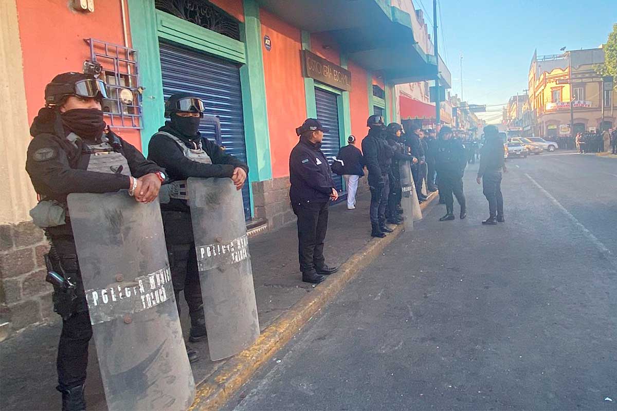 Ayuntamiento de Toluca implementa operativo contra comercio ambulante ...