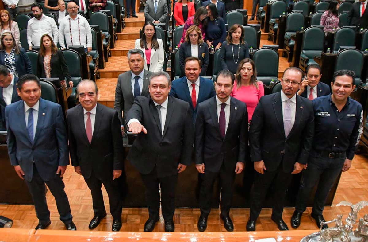 Designan a Juan José Hernández contralor del Poder Legislativo