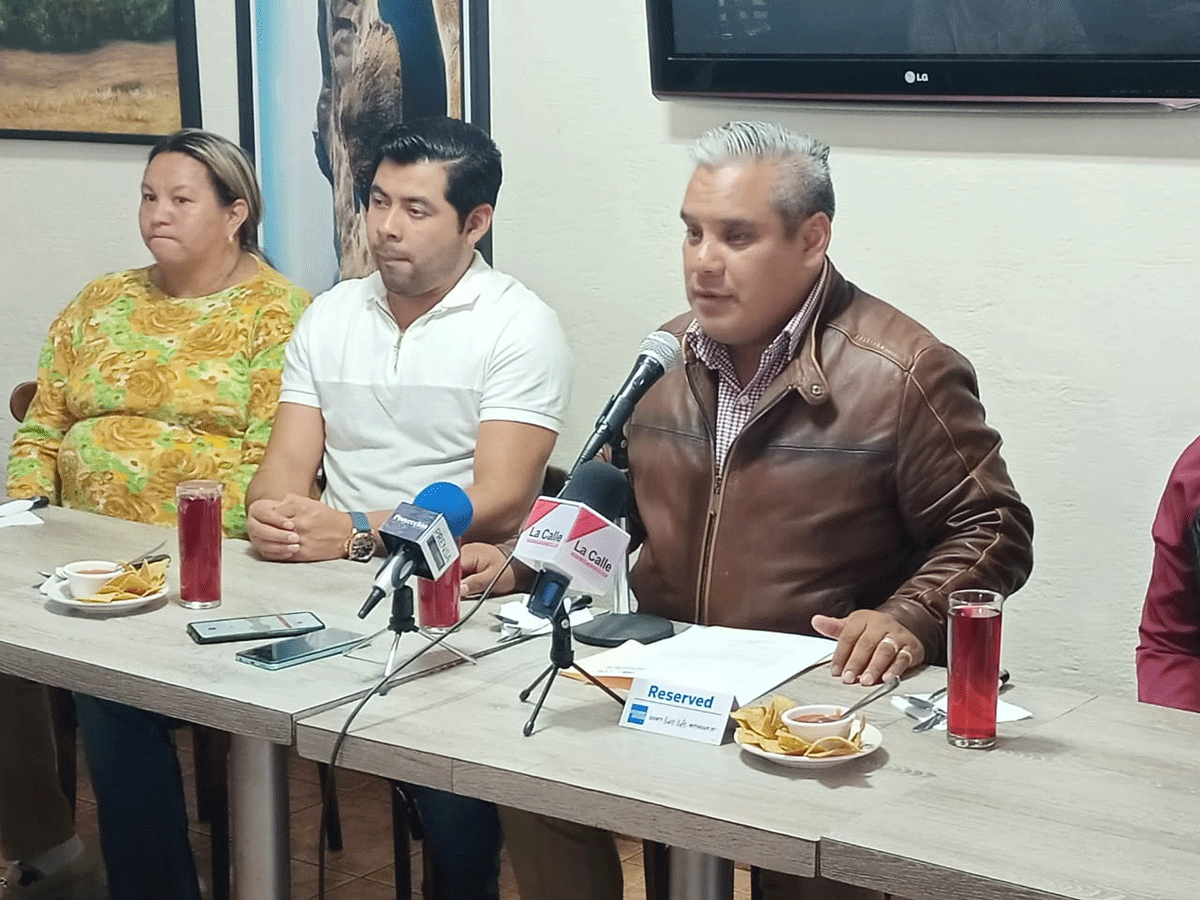 El PRI pierde un alcalde más, renuncia Casimiro Emanuel Alvarado, de Capulhuac
