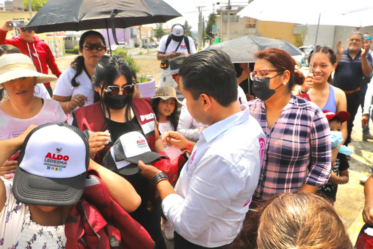En Cuautitlán, Aldo Ledezma recibe apoyo de simpatizantes de Morena