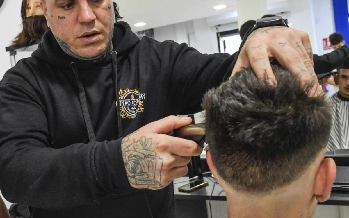 Curso de barbería moderna por menos de $100 en Metepec