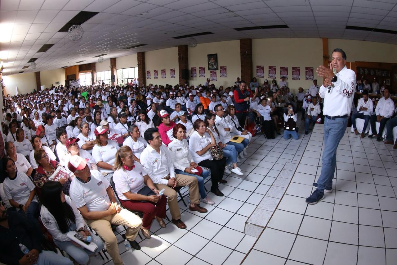 Ricardo Moreno en Encuentro con asociación civil 