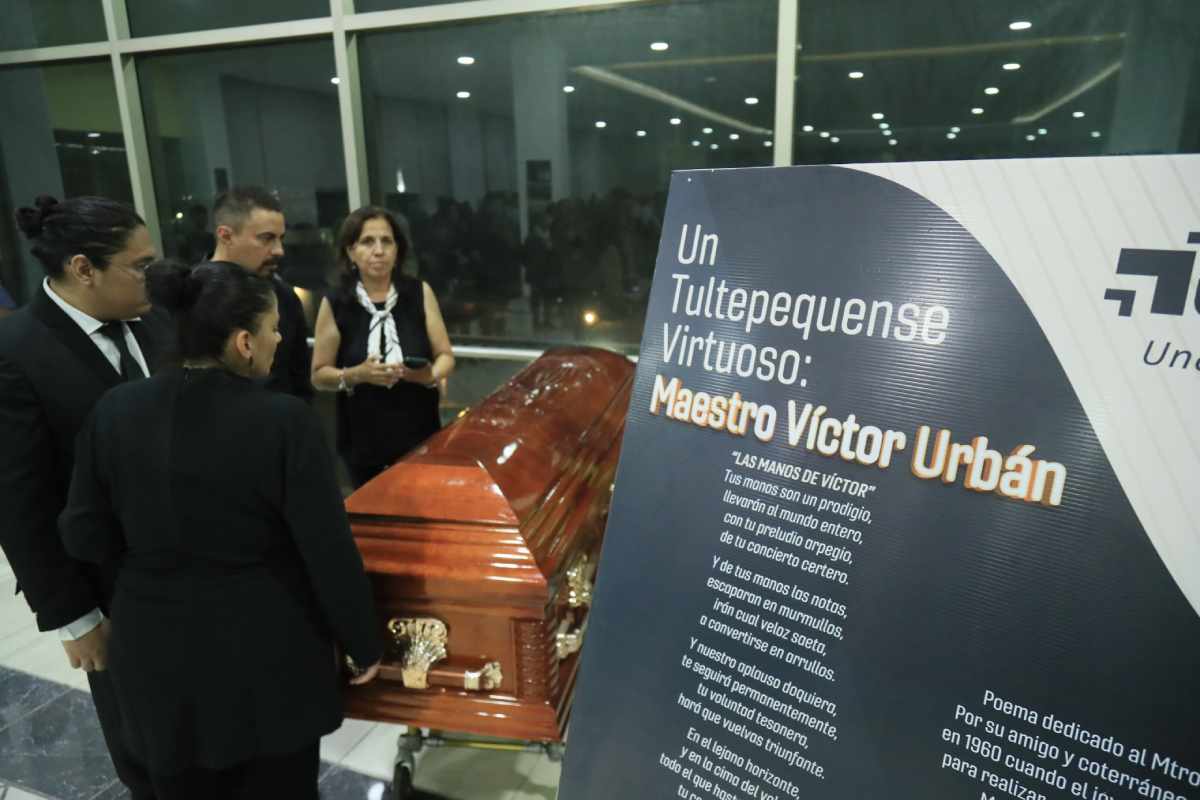 Despedida a  Víctor Manuel Urbán Velasco 