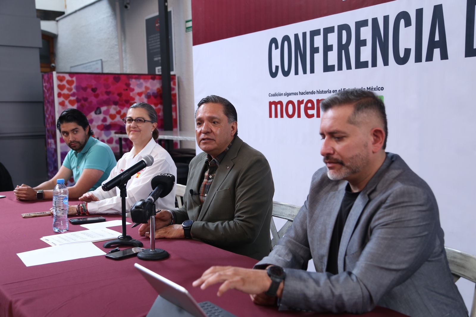 Conferencia de prensa Ricardo Moreno Bastida