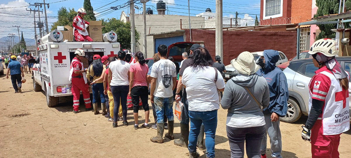 Apoya Cruz Roja Mexicana a la población de Chalco afectada por inundaciones