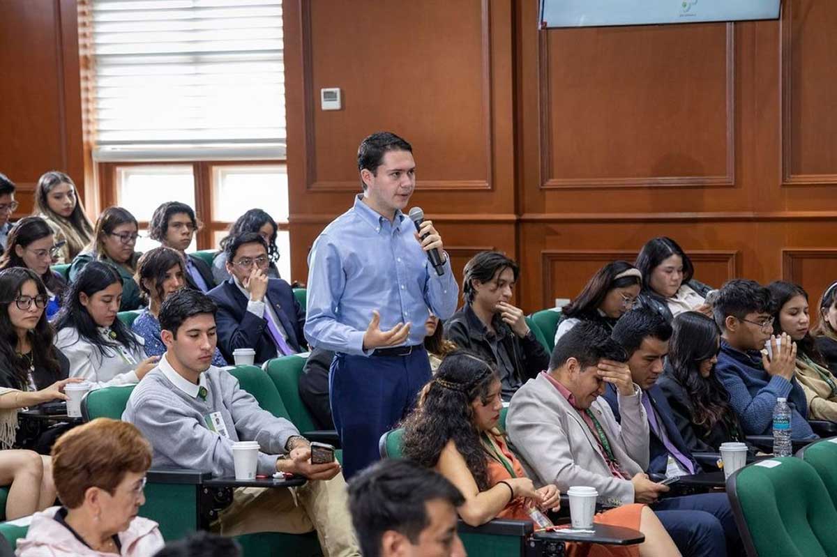 Sesión del H. Consejo de la UAEMéx dónde ofrecerán ocho nuevos Diplomados Superiores