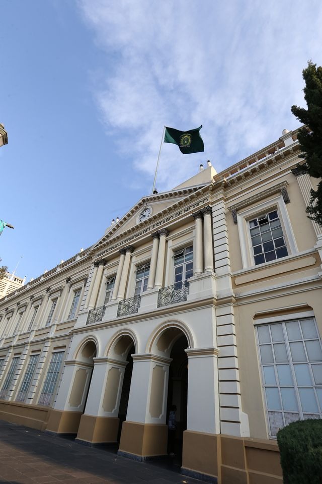 ¿Estudias en UAEMéx? Tramita tu apoyo para el pago de inscripción