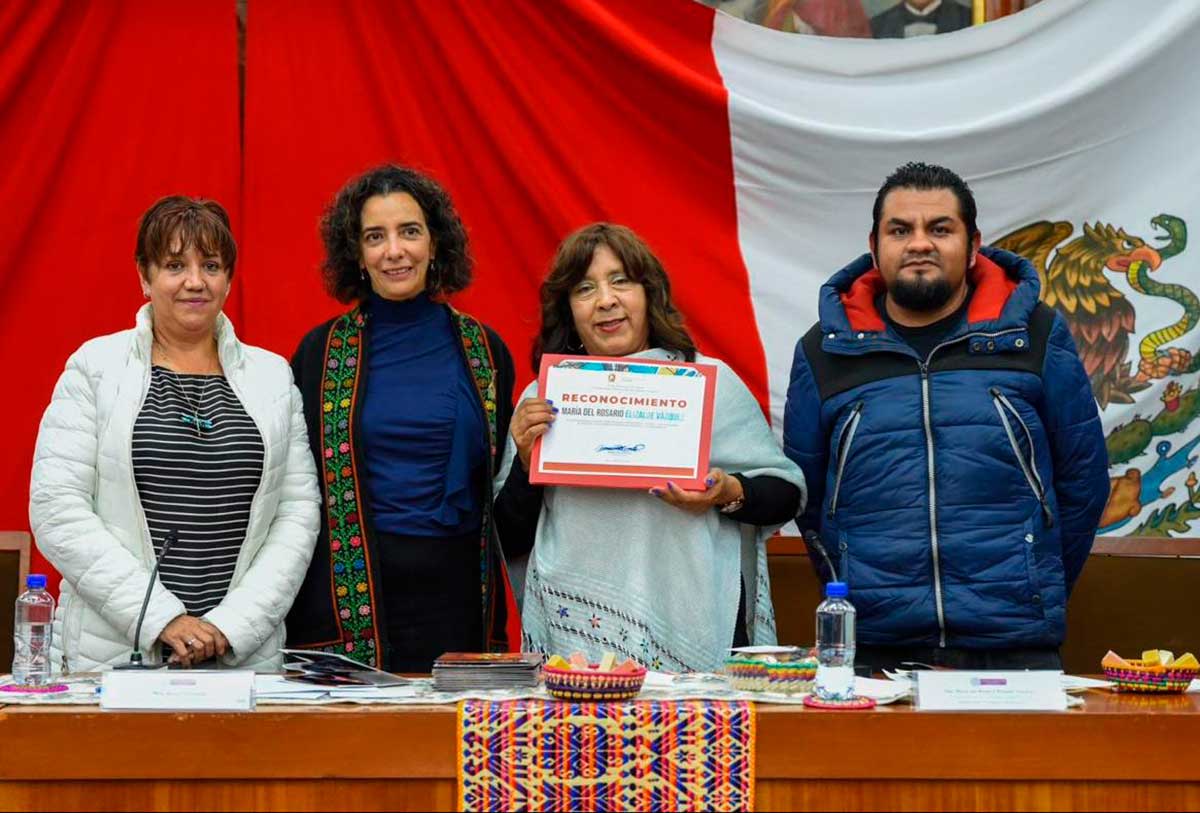 Abre Rosario Elizalde el Congreso local para exposición artesanal de Toluca