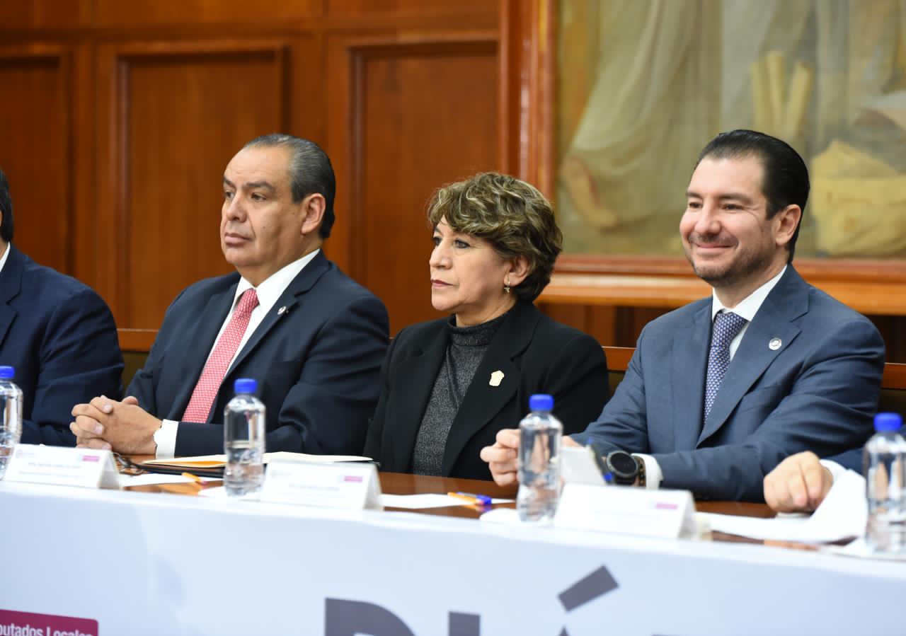 Delfina Gómez en Congreso del Estado de México (Edomex).