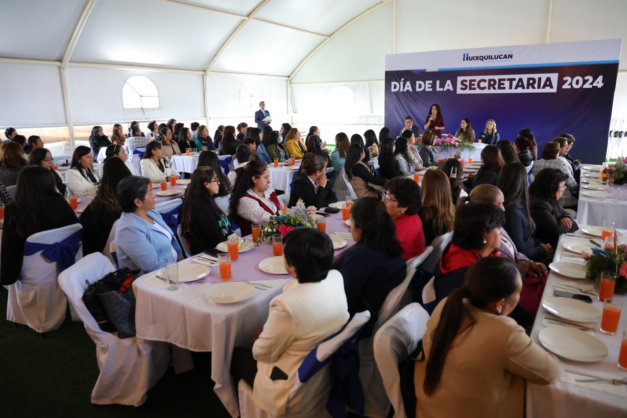 Día de la Secretaria en Huixquilucan 2024
