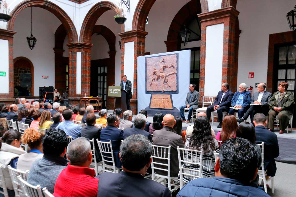 Presentación del libro reeditado Los Mártires de Toluca 