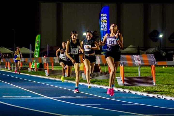 Ximena López, atleta de Edomex