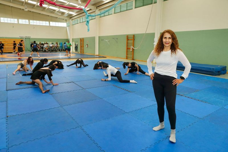 Danza aérea UAEMéx