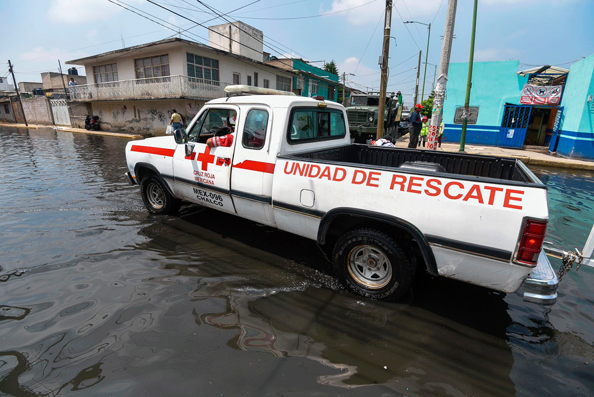 Respalda Cruz Roja Mexicana distribución de alimentos en zona afectada por inundaciones de Chalco4