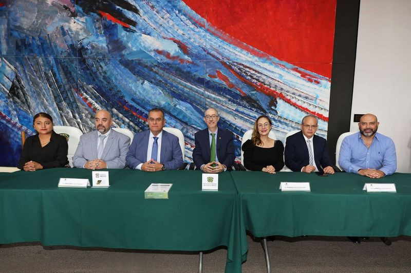 Firma de convenio UAEMéx y Junta de caminos de Edomex 2024