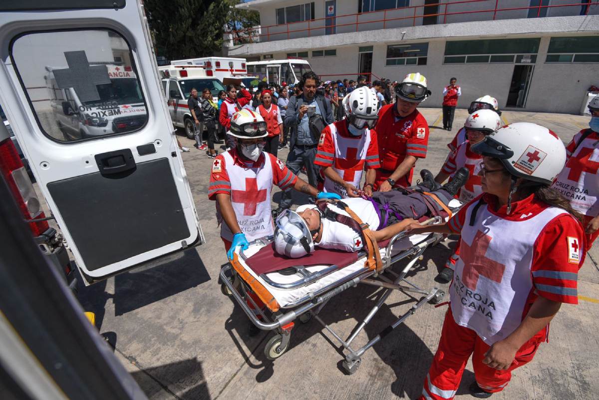 Cruz Roja de Toluca se unió al simulacro nacional