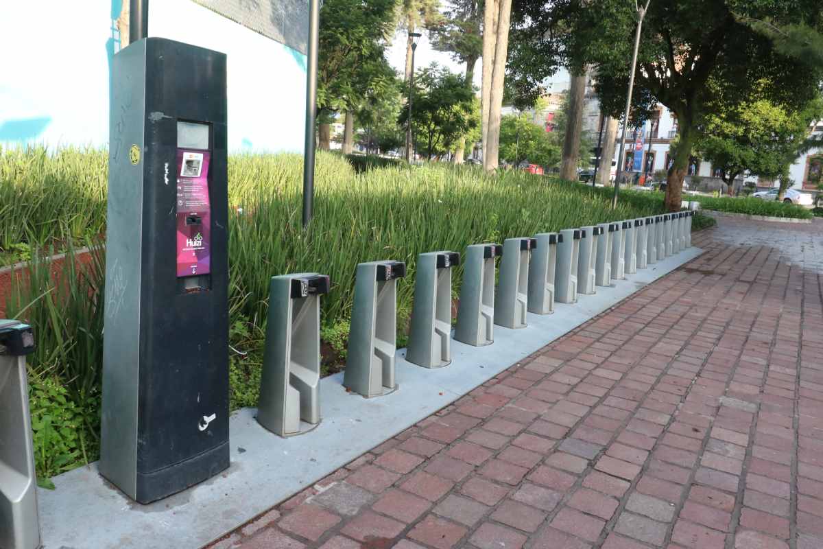 Amplían bici y moto estacionamientos en Toluca