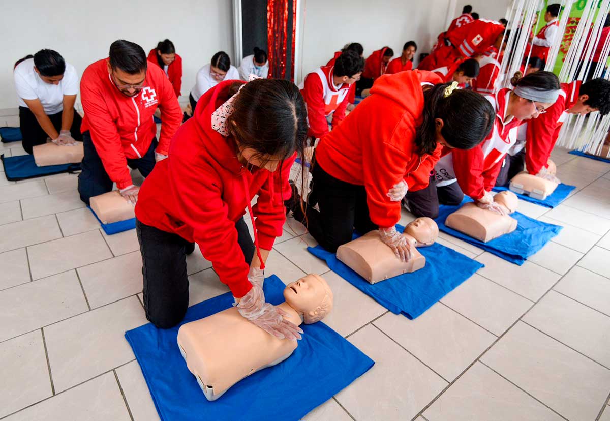 La Cruz Roja de Toluca cumplió el reto de 1 millón de compresiones cardiacas