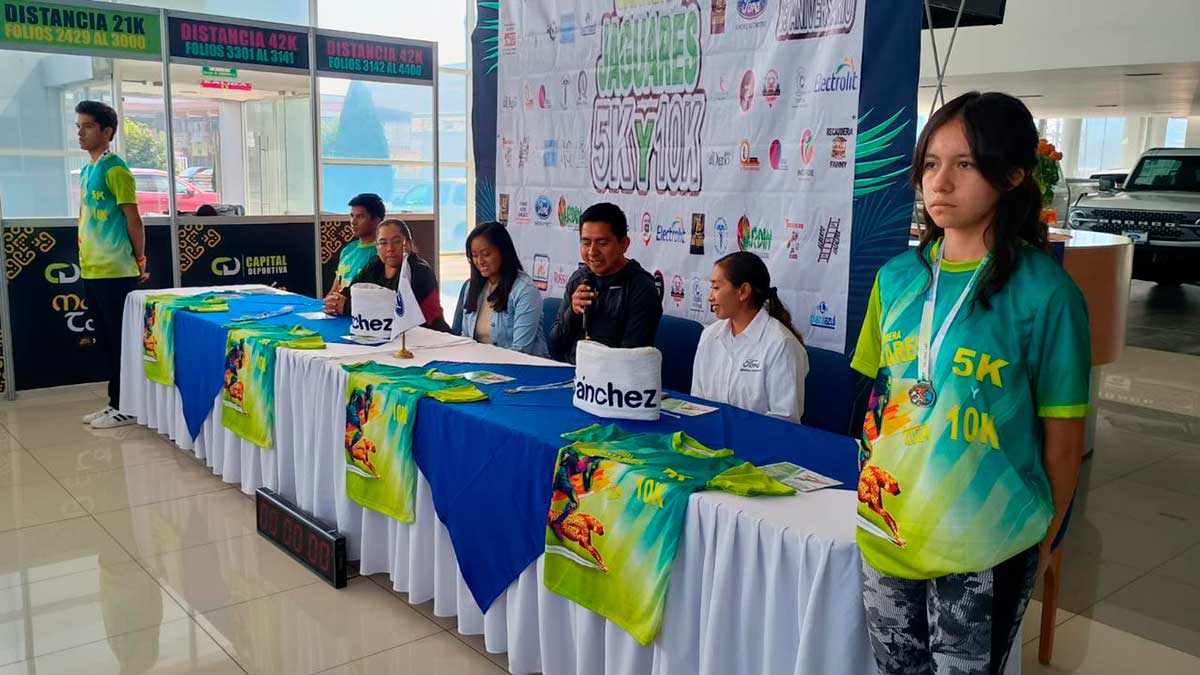 Club Jaguares presenta su carrera atlética por su 25 aniversario.