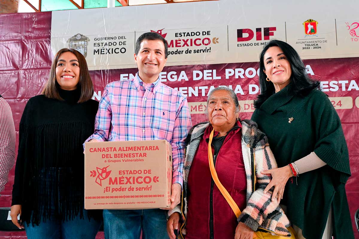 DIFEM y DIF Toluca Unen Fuerzas para Entregar 918 Despensas a Familias en Situación de Vulnerabilidad